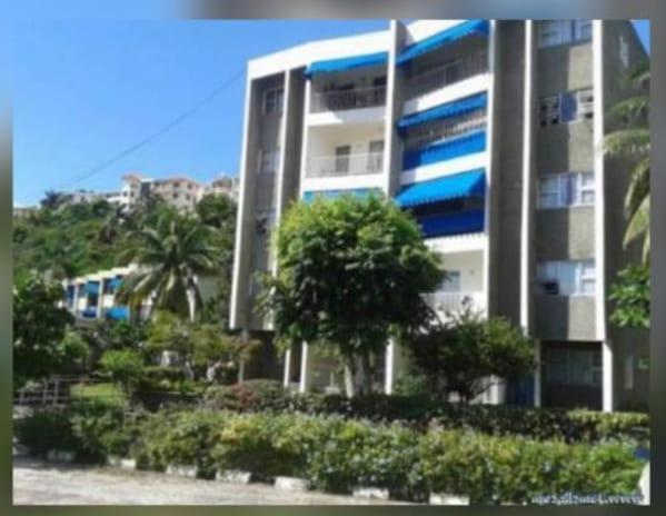 Crystoural Apartment Liguanea Sovereign Apt - 2 Bedrooms, 3 Beds, Host 4 Guest- Kingston! Exterior photo