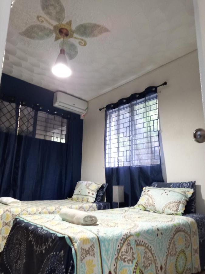 Crystoural Apartment Liguanea Sovereign Apt - 2 Bedrooms, 3 Beds, Host 4 Guest- Kingston! Exterior photo